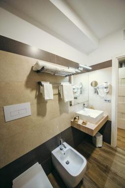 Bed Room - Housity