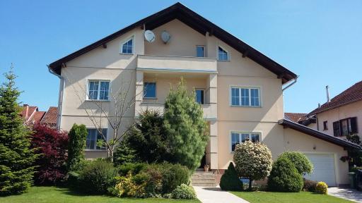 Apartments Place4you - Housity