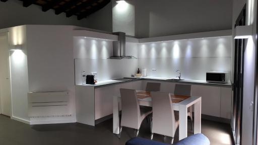 Apartaments y Habitacions Entre Volcans - Housity