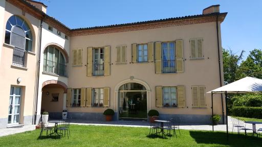 La Regibussa - Hotel Ristorante - Housity