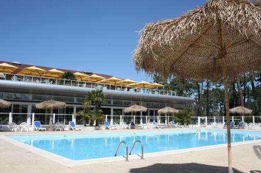 Azureva Club Ronce les Bains - Housity