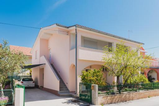 Apartments Matic Vodice - Housity