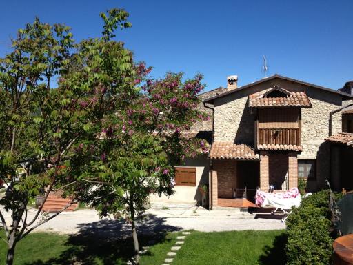 Sotto L'Arco - Il Fienile - Housity