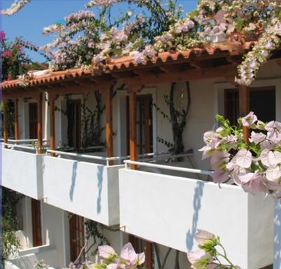 Costantonia Holiday Apartments - Housity