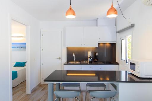 Pinos Playa Suites - Housity