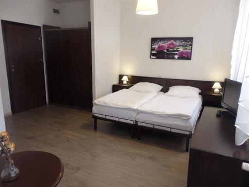 Gościniec Borne Sulinowo - Była Baza Wojskowa - Housity