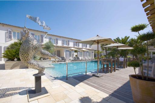 Le Clos Saint-Martin Hôtel & Spa - Housity