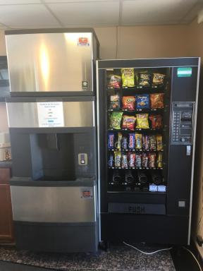 Midway Inn & Suites - Housity