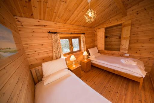 Wall Eden Farm - Luxury Log Cabins and Glamping - Housity