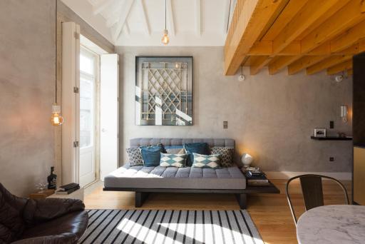 Gold & Grey Loft Almada - Housity