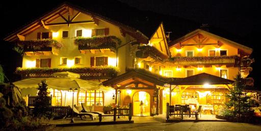 Hotel El Mondin - Housity