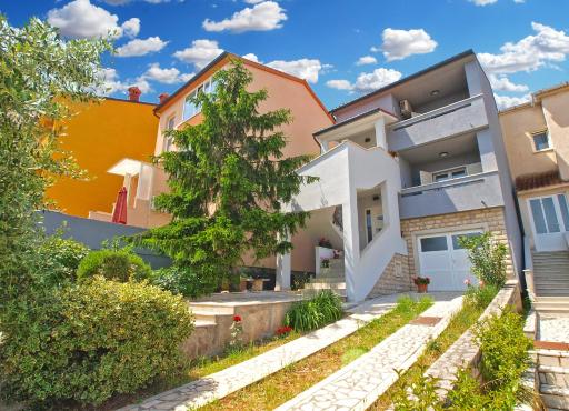 Apartments Nadija 1366 - Housity