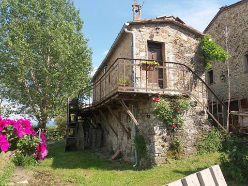 Podere Casina Rossa - Housity