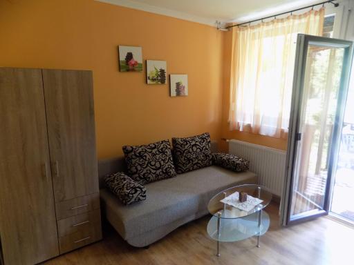 Nárcisz apartman - Housity