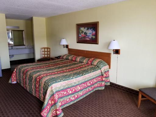 Hermitage Inn - Housity