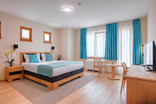 Hotel Aziza - Housity
