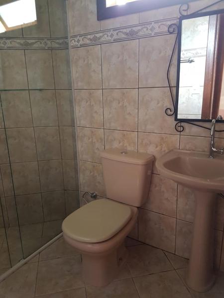 A bathroom at Villa Suzana