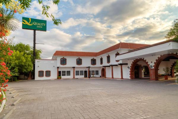 Edificio donde se encuentra el hotel