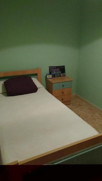Cama o camas de una habitación en Habitación en casa compartida