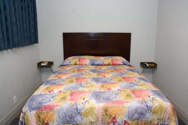 Cama o camas de una habitación en Comet Motel