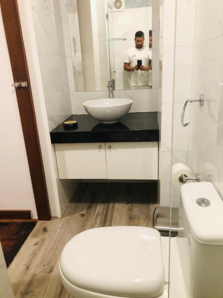 Un baño de Brand New Apartment in Barranco