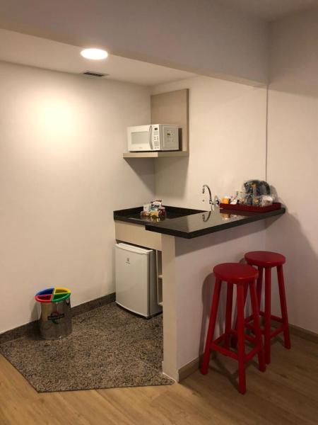 Una cocina o zona de cocina en apartamento otima localizacao itaim bibi