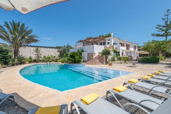 Piscina cerca de Villa Carello, para 12pax con piscina privada