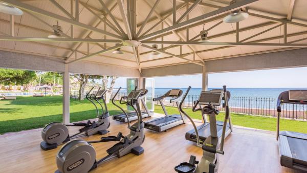 Gimnasio o instalaciones de fitness de Les Dunes Hotel Health & Spa