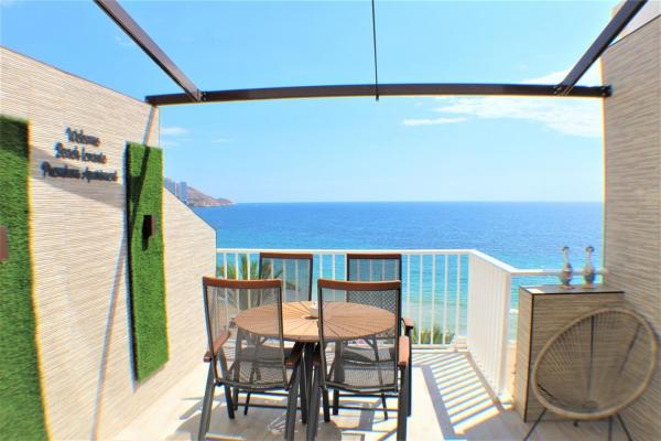 Un balcón o terraza de Beach Levante Premium apartment