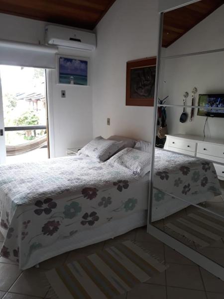 Cama o camas de una habitación en Sobrado frente pro mar