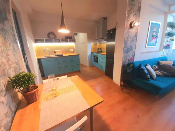 Una cocina o zona de cocina en Lux Blue Realejo Apartment