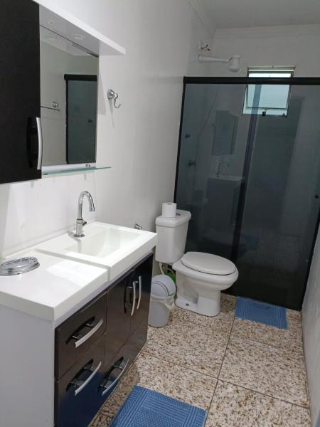 Un baño de 10 MIN AEROPORTO GUARULHOS