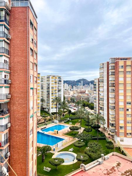 Vista de la piscina Apartamento Torre Condor Benidorm REF 042 o alrededores