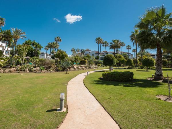 Jardín al aire libre en Apartment Beach Charm