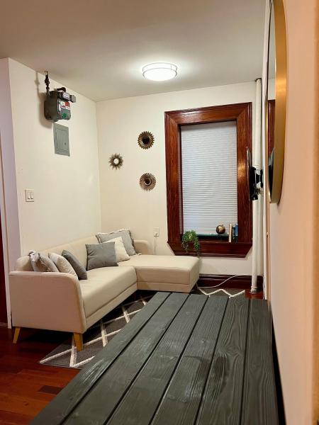 Zona de estar de Entire Apartment at Upper East Side