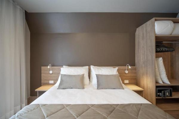 Cama o camas de una habitación en Golden Resort Laghetto Gramado