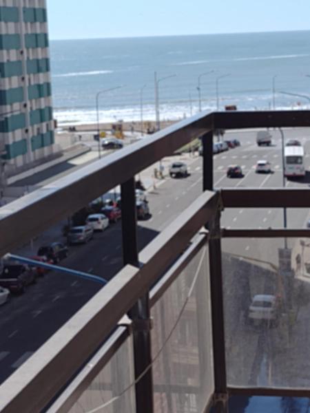 desde el balcón de un edificio con vistas a la autopista en Edificio VALLE & VALLE en Mar del Plata