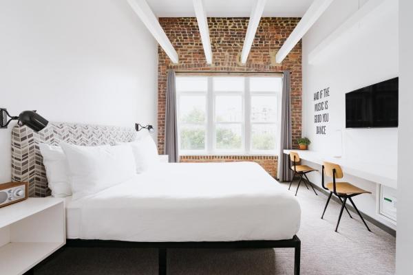 Hotel Hive