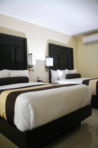 Una habitación en el Hotel El Camino Inn & Suites