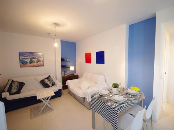 Cama o camas de una habitación en Livingtarifa Apartament Namasté
