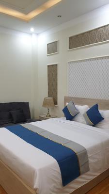 Triple Room with Balcony