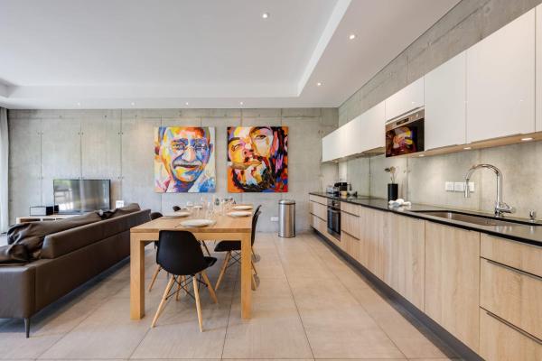 Le Kube - Appartements de Prestige au centre d'Annecy accommodation image