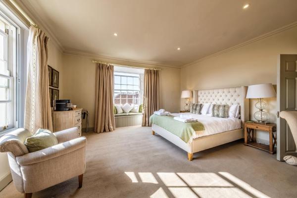 The Black Lion, Long Melford accommodation image
