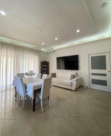 House Marì