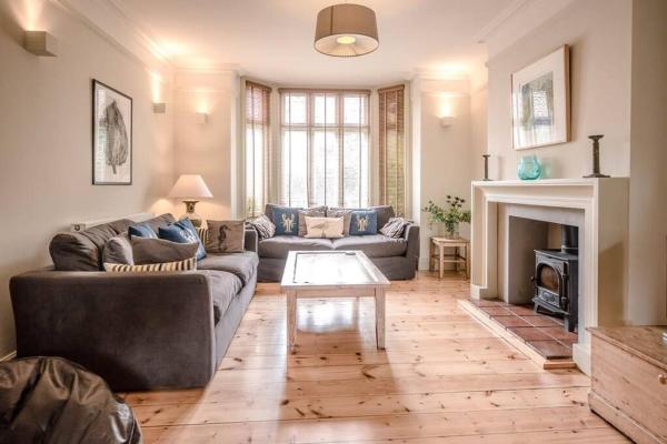 6 The Terrace, Walberswick accommodation image