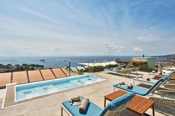 De Bonart Naples, Curio Collection By Hilton accommodation image