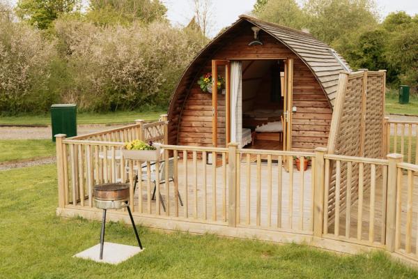 Maglia Rosso by Wigwam Holidays accommodation image