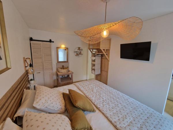 La Maison Blanche 74 Annecy-le-Vieux accommodation image
