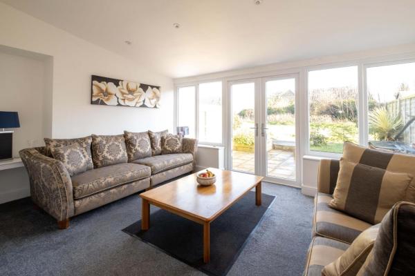 51 The Plantation - Aldeburgh Coastal Cottages accommodation image