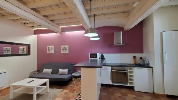 REPUBLIQUE Centre accommodation image